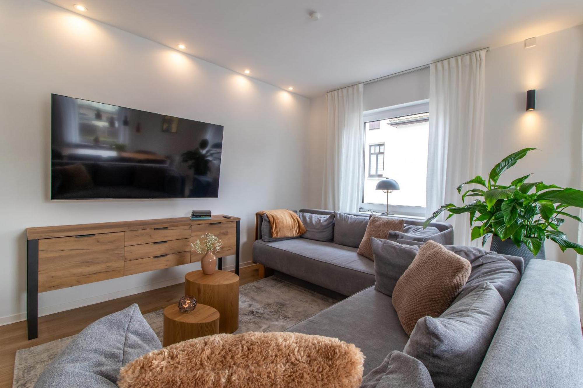 Stilvolles City-Apartment I Netflix I Wlan L Stellplatz I Zentral Шварценберг Экстерьер фото