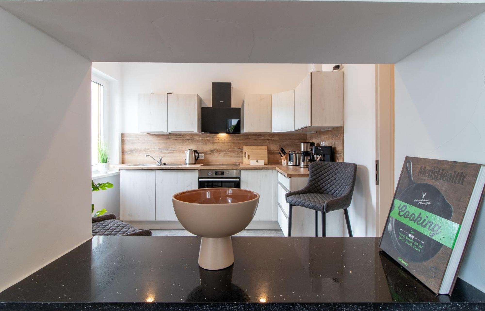 Stilvolles City-Apartment I Netflix I Wlan L Stellplatz I Zentral Шварценберг Экстерьер фото