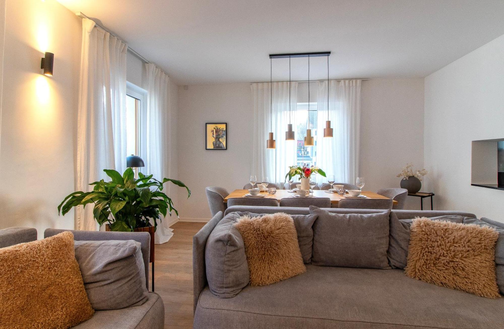 Stilvolles City-Apartment I Netflix I Wlan L Stellplatz I Zentral Шварценберг Экстерьер фото